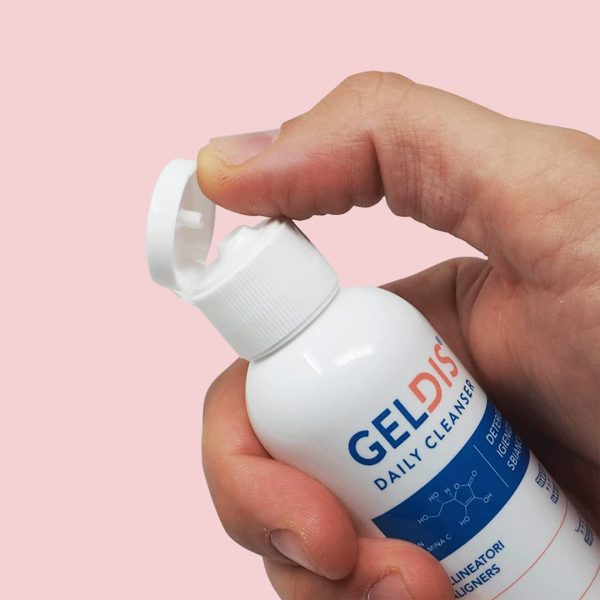 Geldis? Gel Detergente per Igiene e Pulizia di Mascherine Trasparenti, Allineatori, Apparecchi, Bite e Protesi Mobili, 100 ml