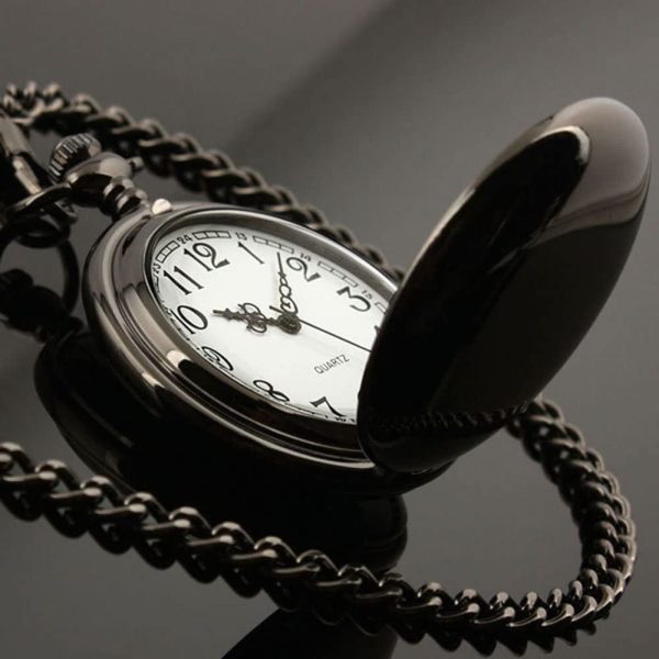 BestFire - Orologio da tasca liscio stile vintage, classico al quarzo, con catena corta, per uomo o donna, ideale come regalo per compleanno, anniversario, giorno di Natale, festa del pap?? - immagine 2