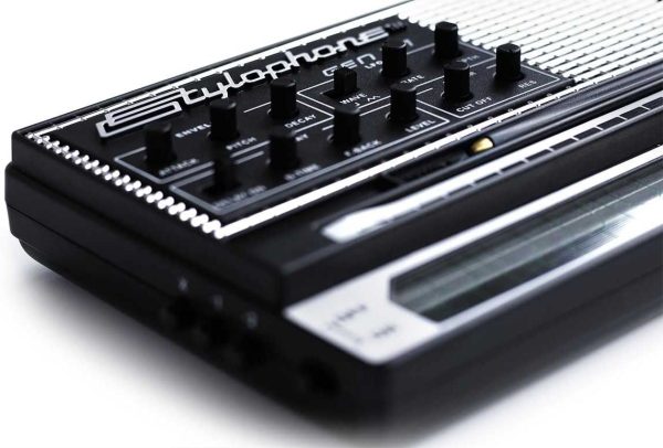 STYLOPHONE GEN X-1 Sintetizzatore portatile analogico con cassa incorporata - immagine 6