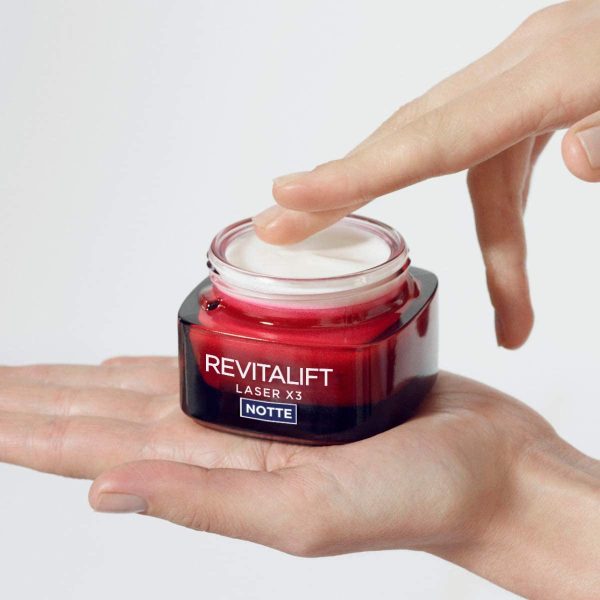 L'Or??al Paris Crema Viso Notte Revitalift Laser X3, Azione Antirughe Anti-Et?? con Acido Ialuronico e Pro-Xylane, 50 ml