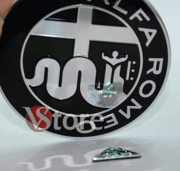 2 Fregi Stemma Alfa Romeo Nero Specchio Logo 74mm Cofano Anteriore Posteriore Emblema Black 147 156 159 Brera Mito METALLO