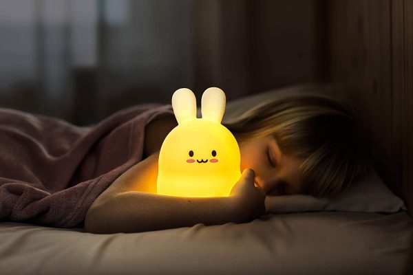 Luce Notturna Bambini LED Coniglietto in Silicone Morbido Safe con Telecomando - Lampada da notte Neonati - Ricaricabile - immagine 7