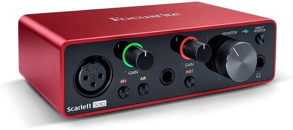 Focusrite MOSC0024 Scarlett Solo 3rd Gen - Interfaccia audio USB da 2 ingressi e 2 uscite, Chitarra/Basso & Amazon Basics Cavo XLR intrecciato per microfono | 3 metri