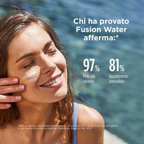 ISDIN Fotoprotector Fusion Water SPF 50 50ml | Fotoprotettore viso per uso quotidiano | Texture ultraleggera - immagine 2