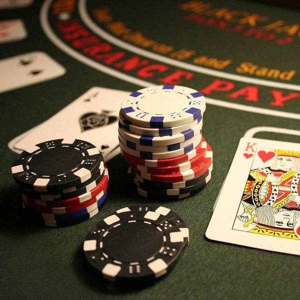 Valigetta 300 Fiches in Metallo 11 Grammi Holdem Texas Poker con Carte Dadi e Gettoni - immagine 2