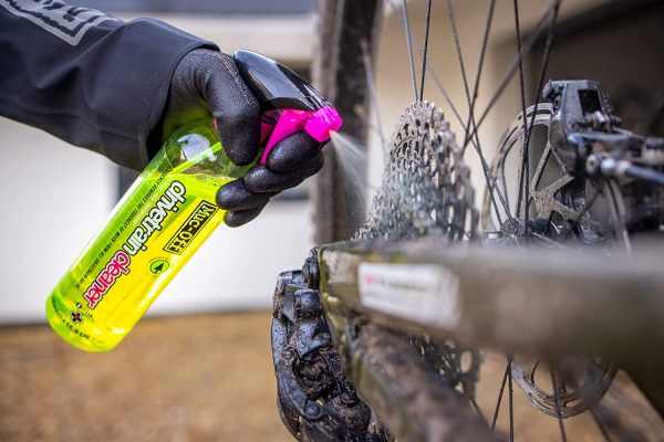 Bio Drivetrain Cleaner, 500 ml - Spray Pulisci Catena Bici e Sgrassatore Catena Bici - Efficace e Biodegradabile - per la Pulizia Catena Bici di Ogni Tipo