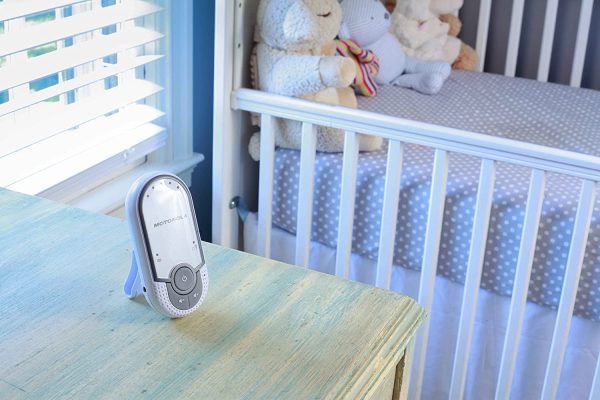 Motorola Baby MBP 11 - Baby Monitor Audio Digitale con Modo Eco, Bianco/Argento - immagine 5