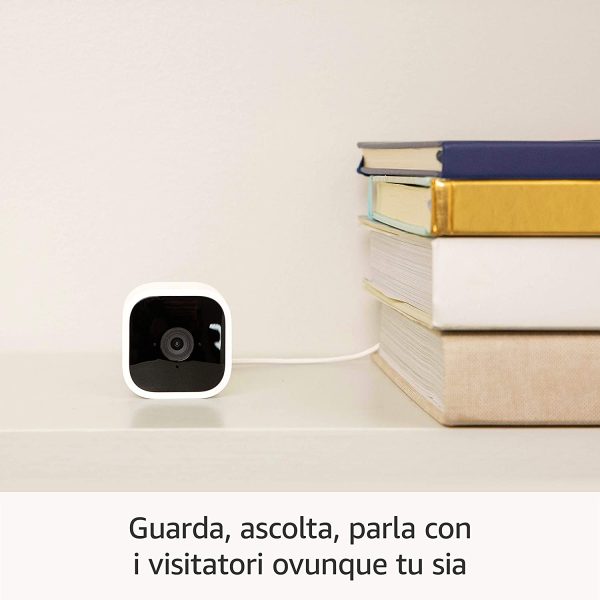 Blink Mini - Videocamera di sicurezza intelligente per interni, plug-in, compatta, con video in HD a 1080p, rilevazione di movimento, compatibile con Alexa ?C 1 videocamera - immagine 3