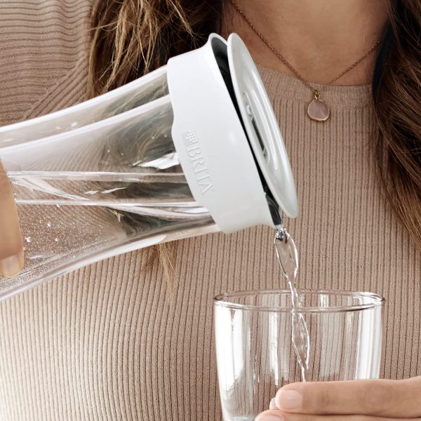 BRITA Bottiglia filtrante - Bottiglia filtrante per acqua compatibile con dischi filtranti MicroDisc, 1.3 L, riduce cloro e microparticelle, 1 MicroDisc incluso per 4 settimane di filtrazione - immagine 4