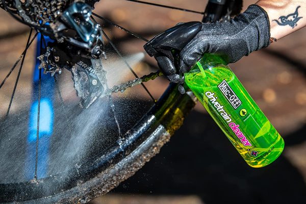 Bio Drivetrain Cleaner, 500 ml - Spray Pulisci Catena Bici e Sgrassatore Catena Bici - Efficace e Biodegradabile - per la Pulizia Catena Bici di Ogni Tipo - immagine 2