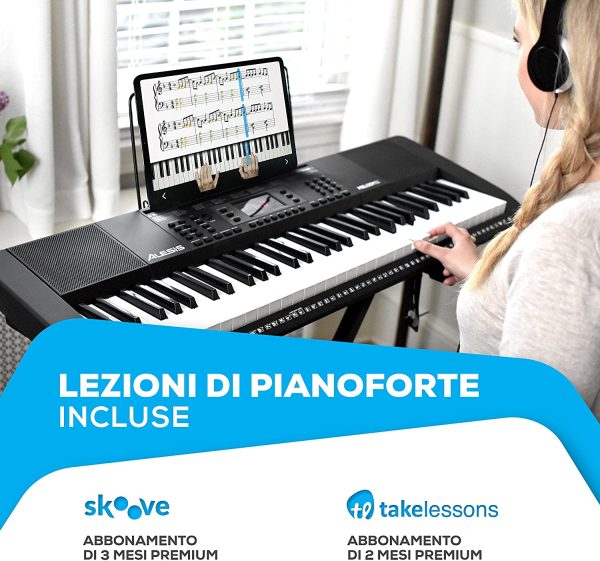 Alesis Melody 61 - Pianola, Tastiera Musicale Portatile con Cuffie, Casse Integrate, Microfono, Stand, Leggio, Sgabello e 61 Tasti