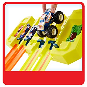 Hot Wheels Track Builder, Playset Pista Gravity Box, Giocattolo per Bambini 4+ Anni, GLC95