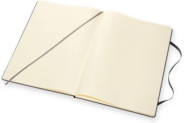 Classic Notebook, Taccuino con Pagine Bianche, Copertina Rigida e Chiusura ad Elastico, Formato A4 21 x 29.7 cm, Colore Nero, 192 Pagine - immagine 2