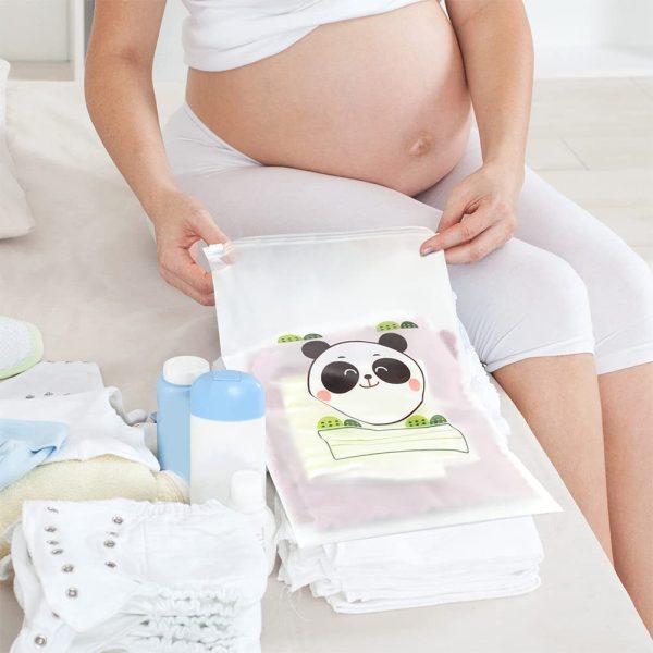 Foenguy 12 Bustine Corredino Neonato Sacchetti Cambio Neonato Buste per Valigia Ospedale Future Mamme Borsa Parto Ospedale Lista Nascita Beb?? Due specifiche37*25cm/25*25cm con Cursore Ermetico (Panda) - immagine 2