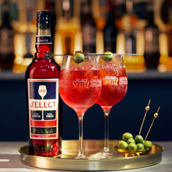 Select - L'aperitivo per l'autentico Spritz veneziano. Bottiglia da 1lt, Vol. 17,5%. - immagine 2