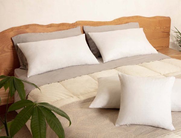 Cuscini Letto Coppia di Guanciali 40x70 per Dormire Imbottitura Standard Antiacaro Anallergico Traspirante Rettangolare per Matrimoniale Singolo con Federa in Cotone e Poliest. Sfoderabile e Lavabile - immagine 6