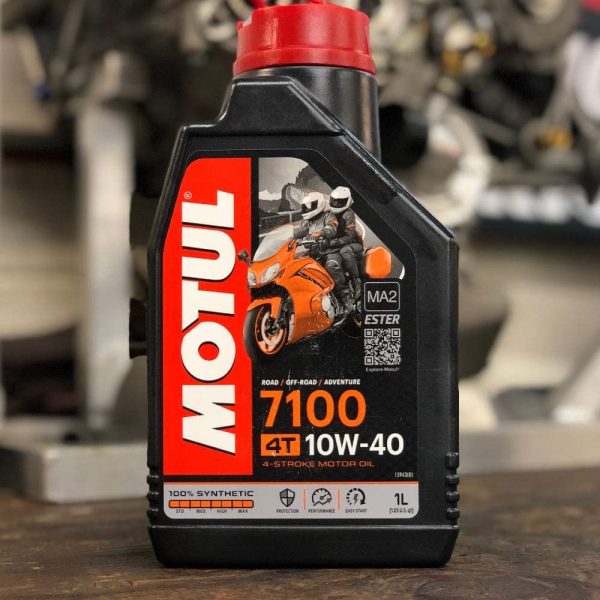 Olio per Moto 7100 4T 10W40 4L - immagine 2