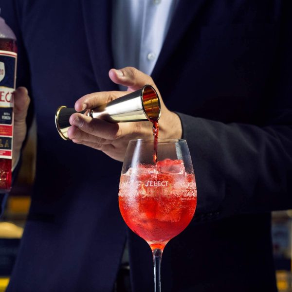 Select - L'aperitivo per l'autentico Spritz veneziano. Bottiglia da 1lt, Vol. 17,5%. - immagine 4