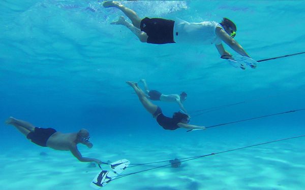 Subwing ?C Per Volare sotto l??Acqua ?C Tavola da Traino sottomarina per Barche - immagine 5