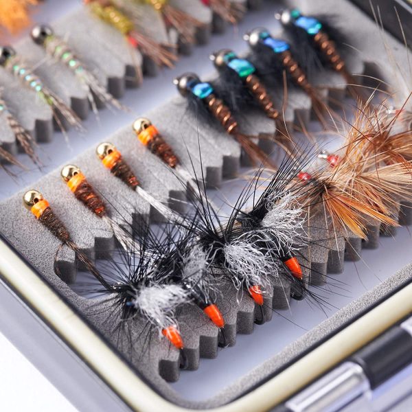 Bassdash Fly Fishing Flies Kit Assortimento di Mosche Trota Bass Fishing con Fly Box, 36/64/72/76/80/96 Pezzi con Mosche secche/bagnate, ninfe, Stelle filanti, Popper - immagine 2