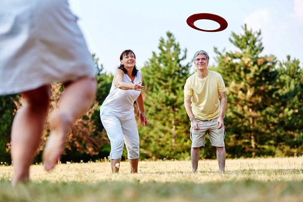 Anelli per Frisbee - 2 Pack di Anelli da Lancio Premium - 80% pi?? Leggero dei Dischi Standard per Frisbee - Facile da Prendere - Traiettoria Perfetta - Ideale per Bambini e Adulti - immagine 3