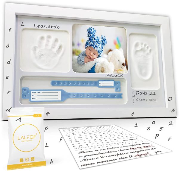 LALFOF? ITALIA Cornice Impronte Neonato 7in1 con NOME e porta BRACCIALI NASCITA.Kit porta foto impronta mani e piedi neonati PERSONALIZZABILE.Idea regalo per lista nascita beb??,battesimo bimbo bambina - immagine 2